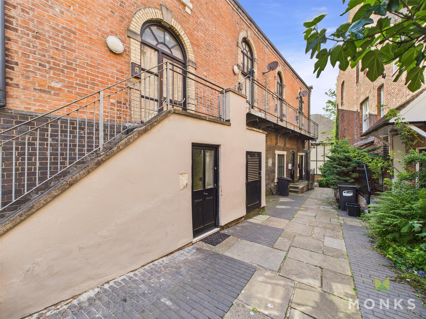 4 Chapel Mews, Shrewsbury, SY1 2BG For Sale